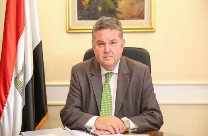 "المالية" تبدأ تحركاتها للإعداد لموازنة العام المالي الجديد.. ترشيح 4 شركات لبرنامج الطروحات الحكومية