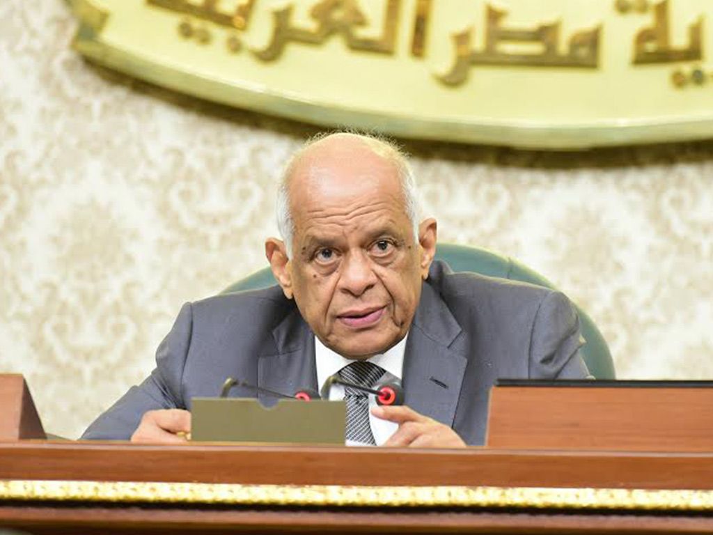 ماذا قال رئيس البرلمان بشأن تصفية شركات قطاع الأعمال العام وبيع أراضيها؟
