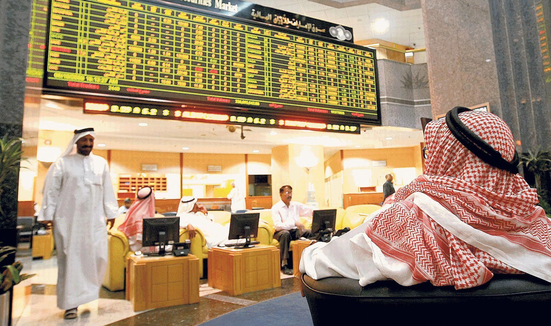 بورصات الخليج تتهاوى على وقع انهيار أسعار النفط وتفشي "كورونا"