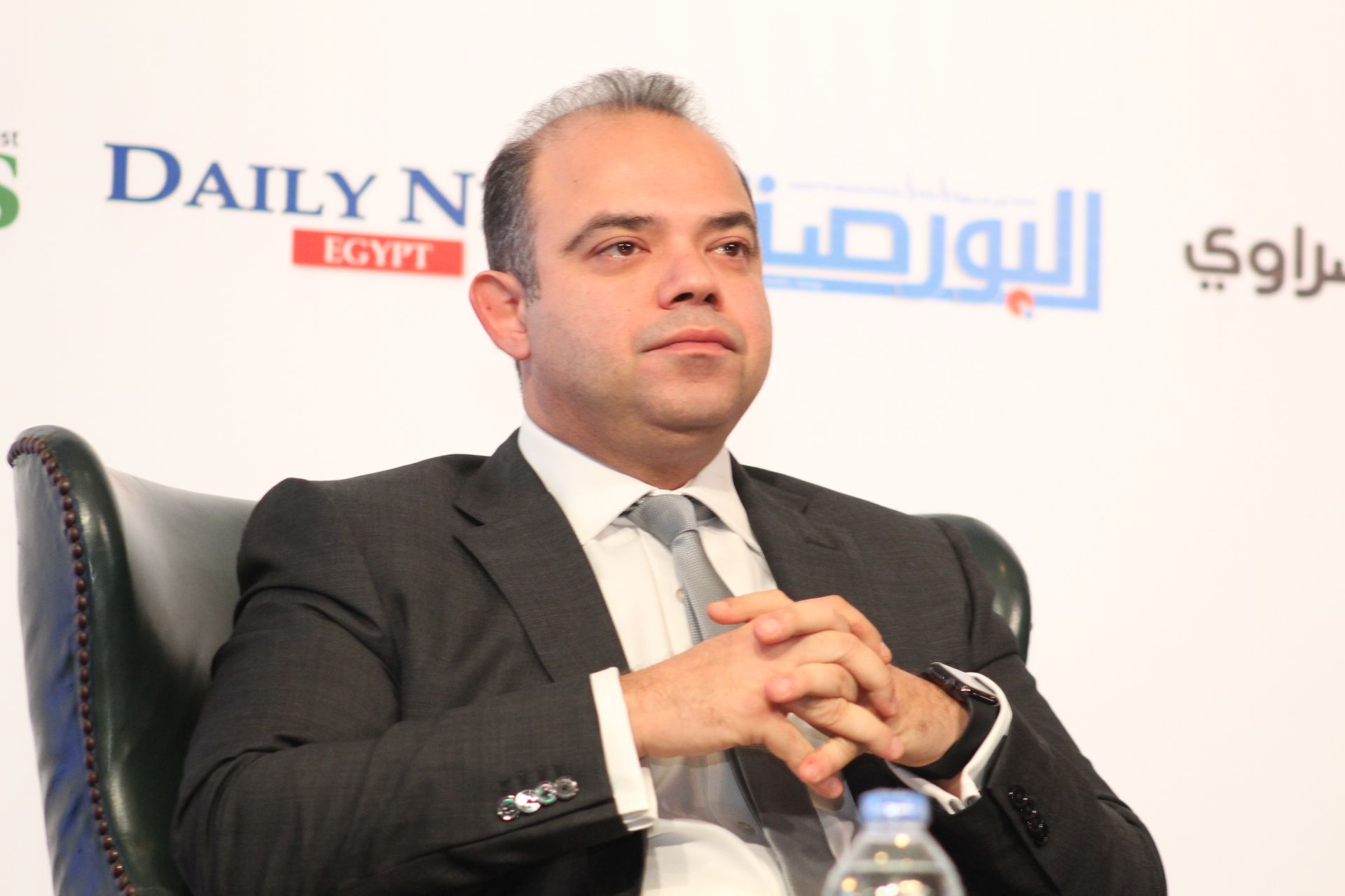 "الأهلي" و"مصر" يطلقان مشروعًا عقاريًا مشتركًا باستثمارات 26 مليار جنيه.. 83 ألفًا يسجلون بمبادرة إحلال السيارات والعمل بالغاز