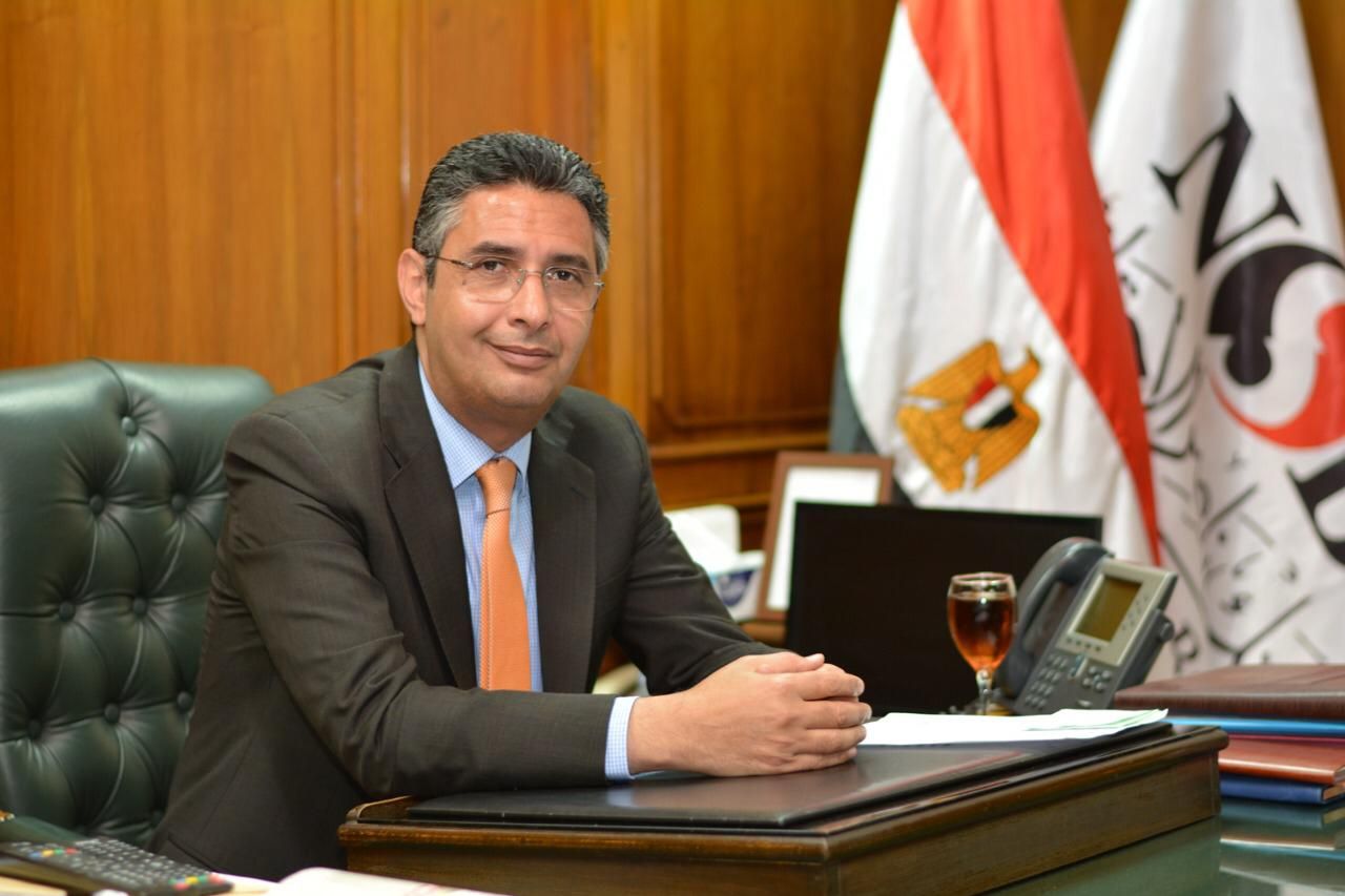 مصادر: فاروق يغادر بنك ناصر الاجتماعي إلى رئاسة هيئة البريد