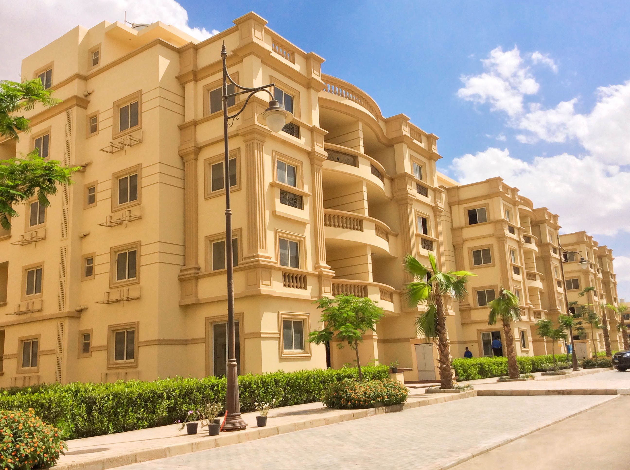 "ثنك كومرشيال" تستعرض فرص تصدير العقار المصري