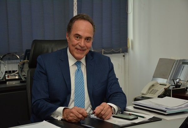 المصرية اللبنانية تطالب بإلسماح للقطاع الخاص ببيع عقاراته للأجانب مقابل الجنسية