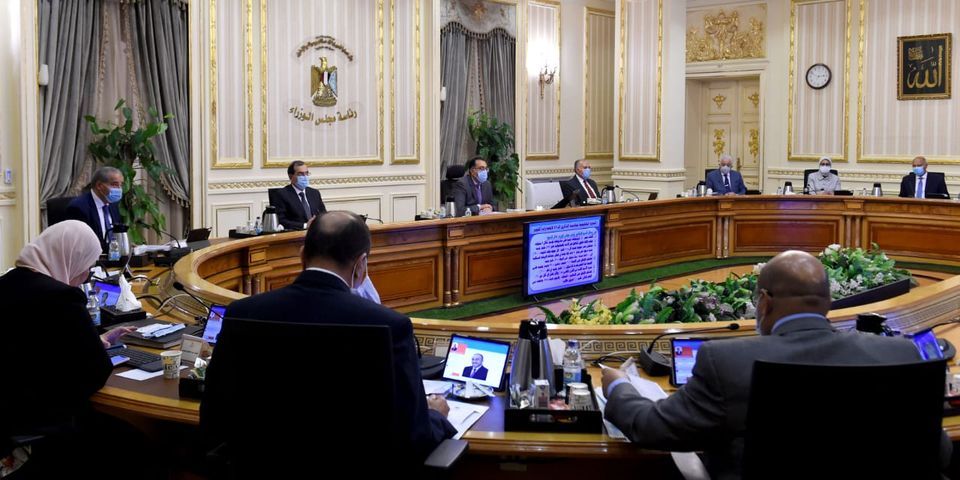 الحكومة توافق على دمج مصلحتي الخزانة وسك العملة