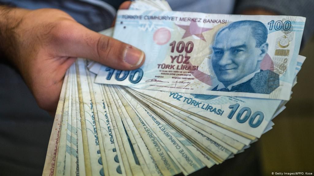 بسبب حرب إيران.. تركيا توقف دورة التيسير النقدي وتثبت أسعار الفائدة