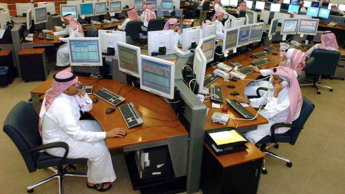 تباطؤ نمو القطاع الخاص غير النفطي السعودي خلال فبراير