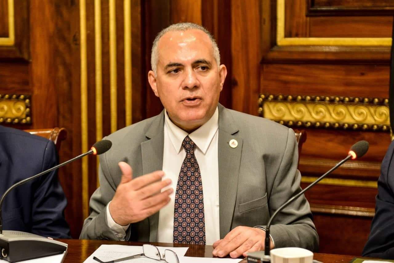 وزير الري: رفع حالة الاستنفار بكافة المحافظات لمتابعة مناسيب المياه بالترع والمصارف