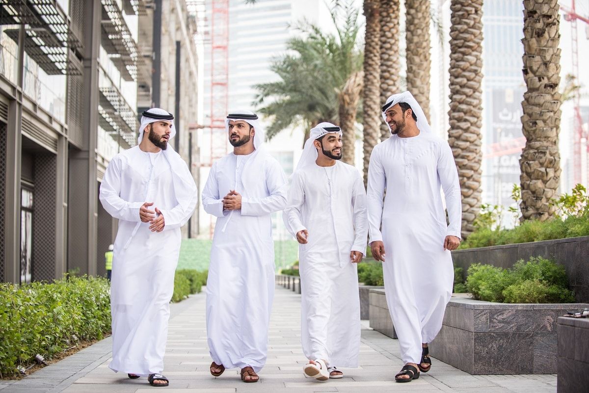 الإمارات تلغي إلزامية إرتداء "الكمامة" في بعض الأماكن