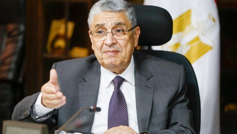 كيف يرى "ستاندرد تشارترد" الاقتصاد المصري؟.. "الكهرباء" تناقش سيناريوهات الأسعار بعد زيادة التكاليف