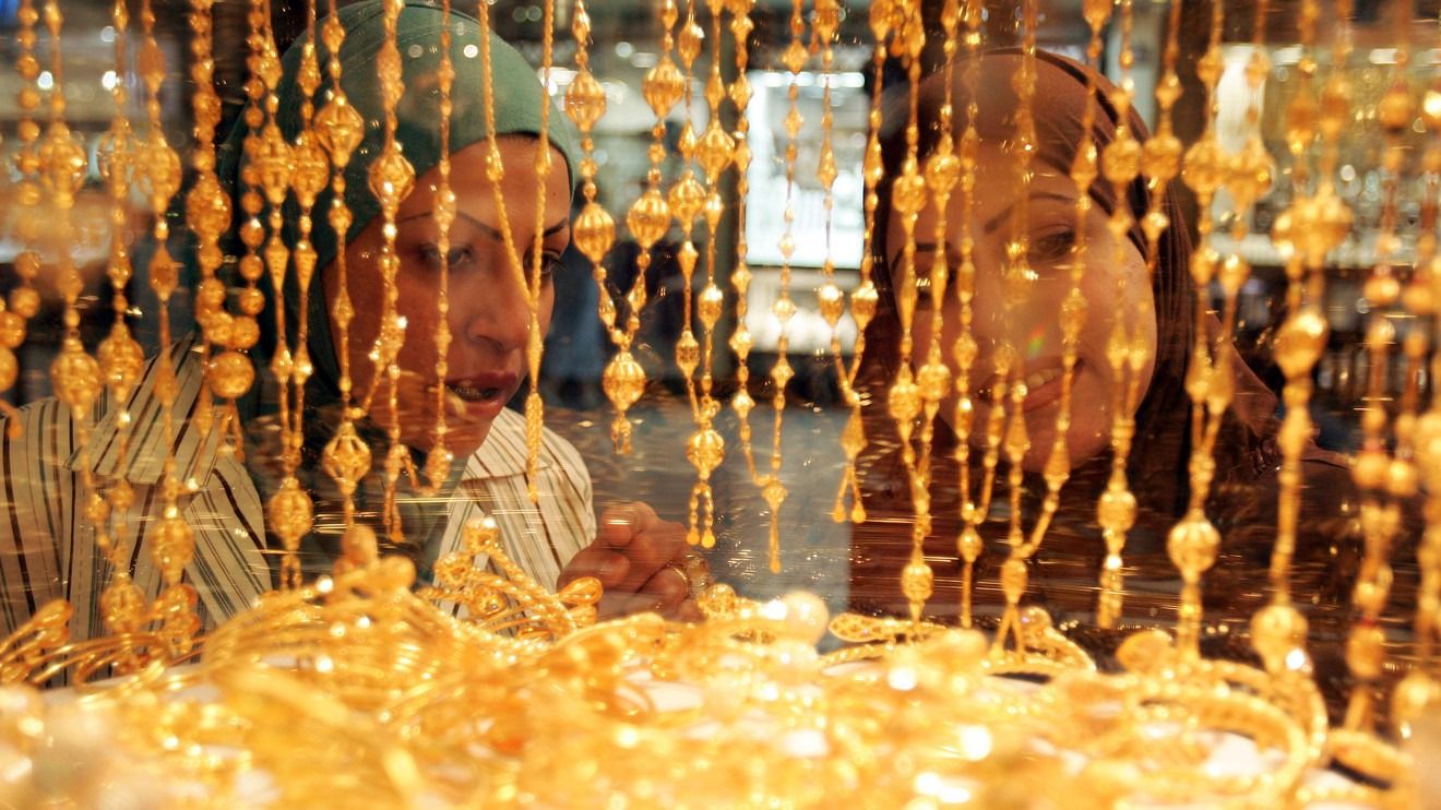 سوق الذهب يرفع مصنعية السبائك 15 جنيهًا للجرام