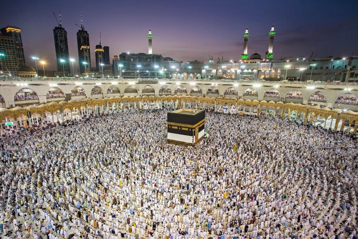 السياحة تلغي تراخيص 36 شركة ثبت تحايلها لتسفير مواطنين للحج بصورة غير نظامية