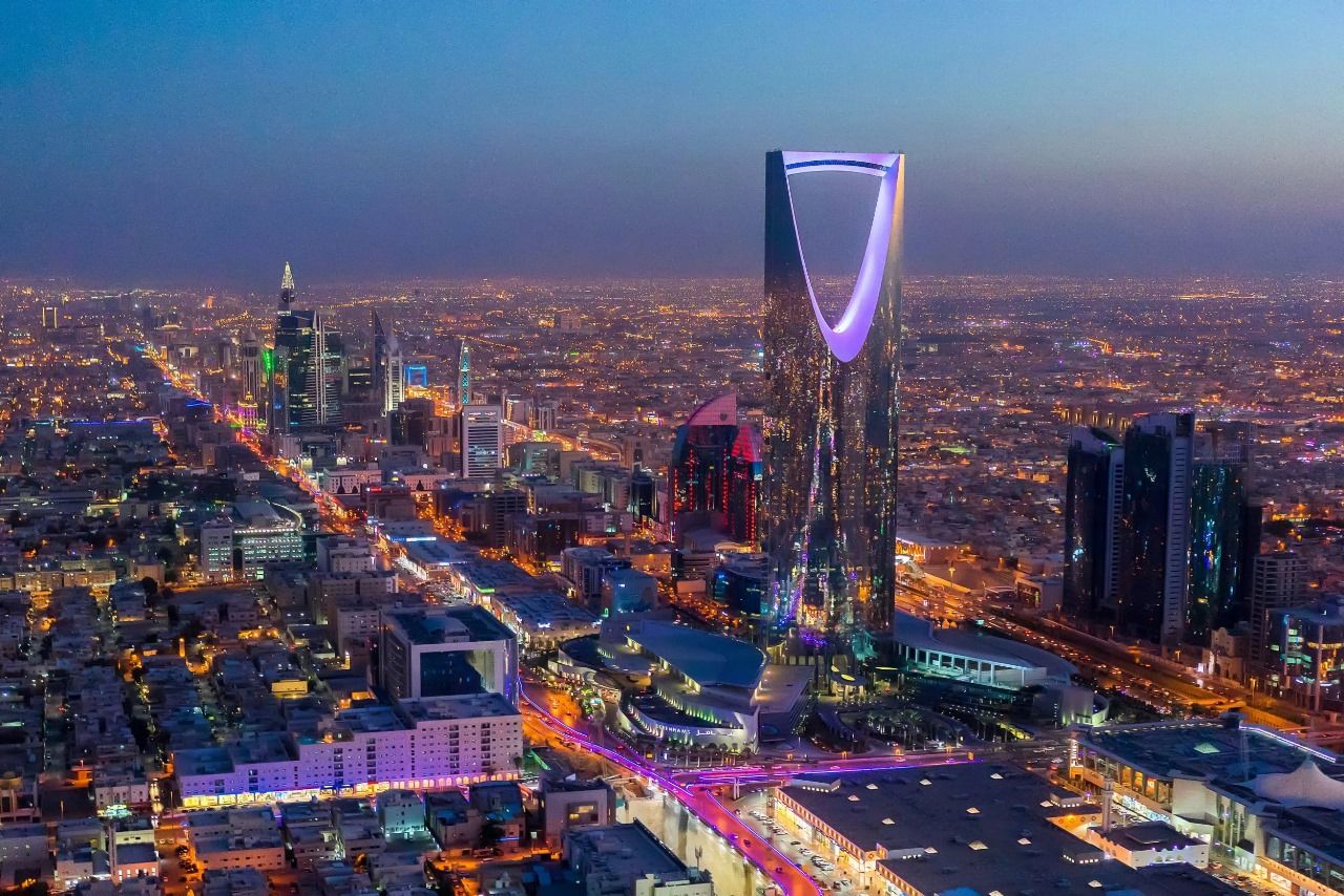 خطة التحول الاقتصادي الطموحة في السعودية تصطدم بتحديات التمويل