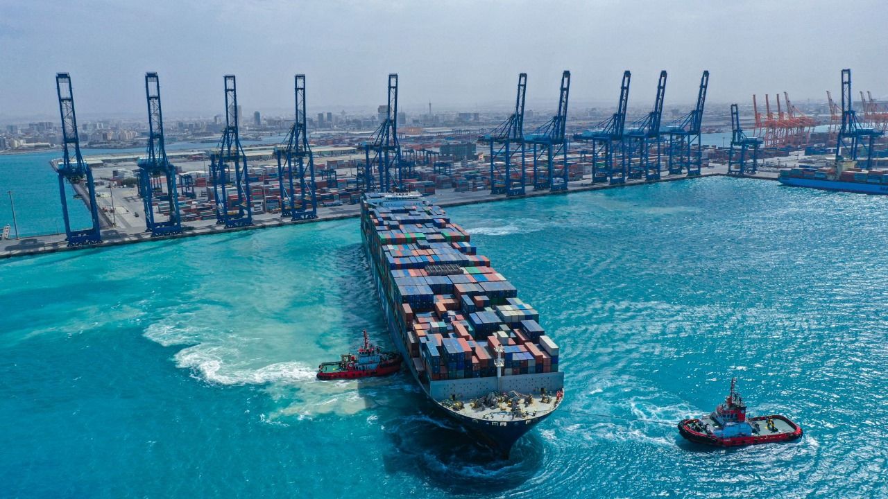 السعودية تستهدف تحويل منطقة الشرق الأوسط إلى مركز إمداد عالمي