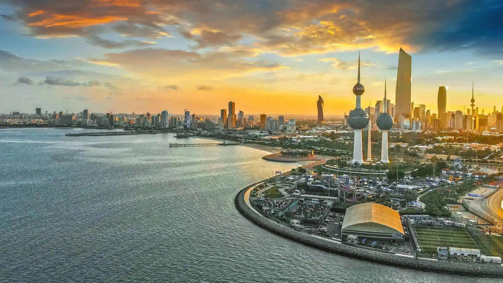 الكويت تفرض ضريبة 15% على الكيانات متعددة الجنسيات