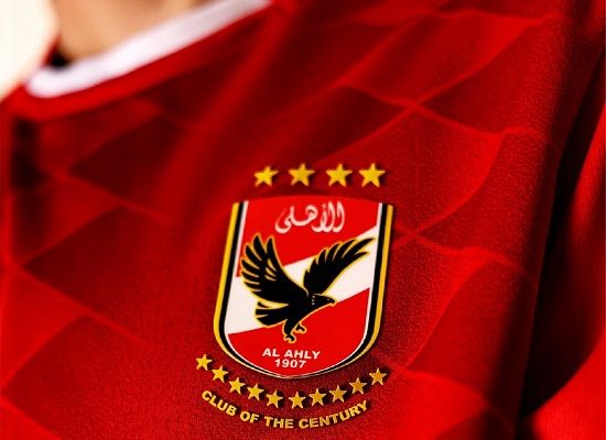 "النادي الأهلي" يتلقى عرضًا صينيًا لإنشاء 6 شركات باستثمارات 1.7 مليار جنيه.. الحكومة تضغط لتشغيل مصانع الأسمنت بكامل طاقتها