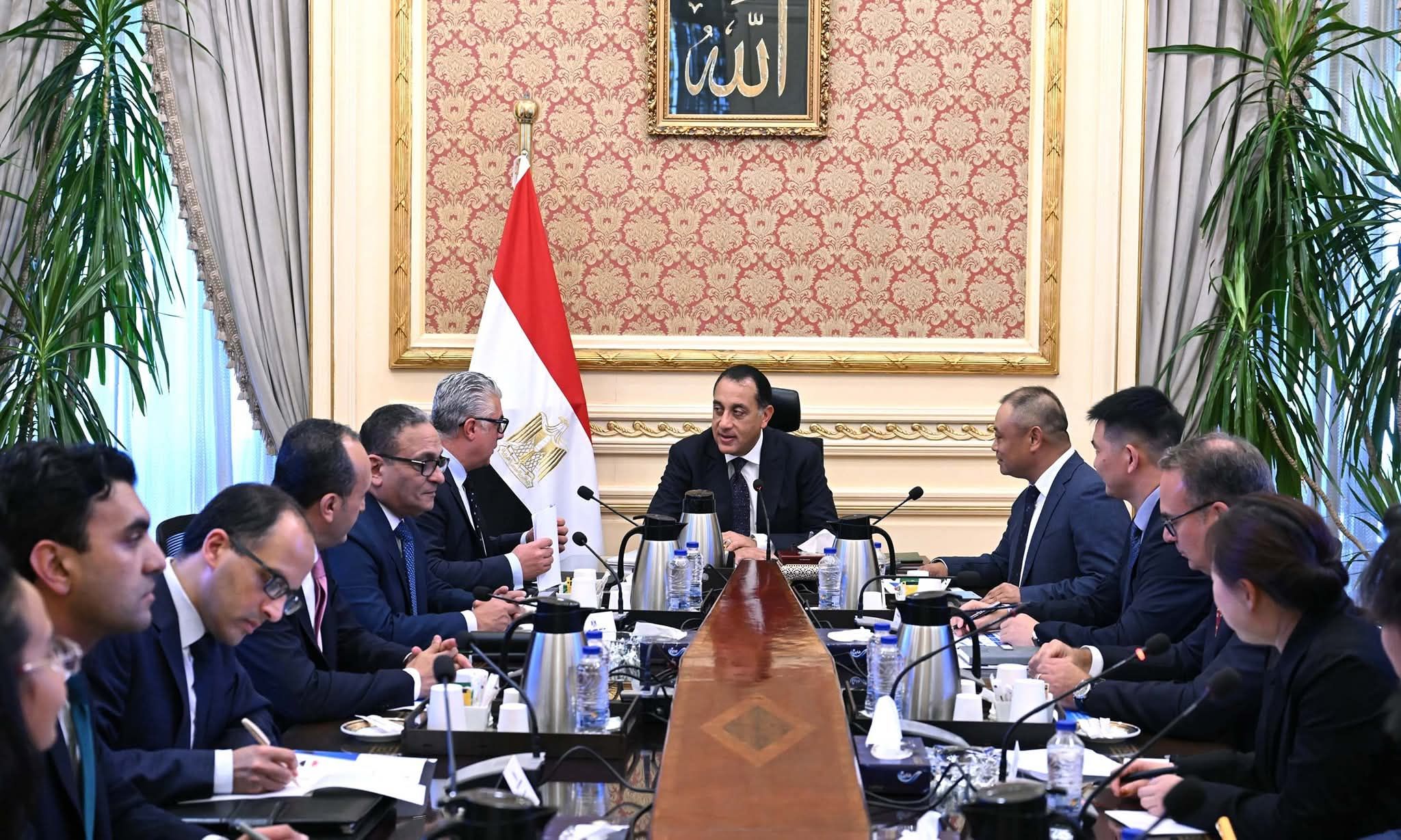 شركة صينية تعتزم نقل أجزاء صناعة الخلايا الشمسية إلى مصر