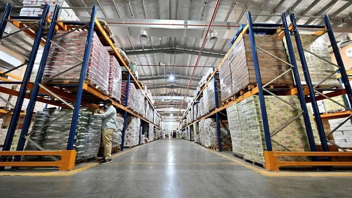 "JLL": طلب متنامٍ يرفع إيجار العقارات الصناعية واللوجستية في السعودية
