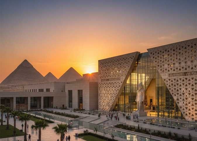مصر تدشن متحفًا عملاقًا لأقدم حضارة على وجه الأرض.. "المتحف المصري الكبير" انطلاقة جديدة للسياحة "تغطية خاصة"