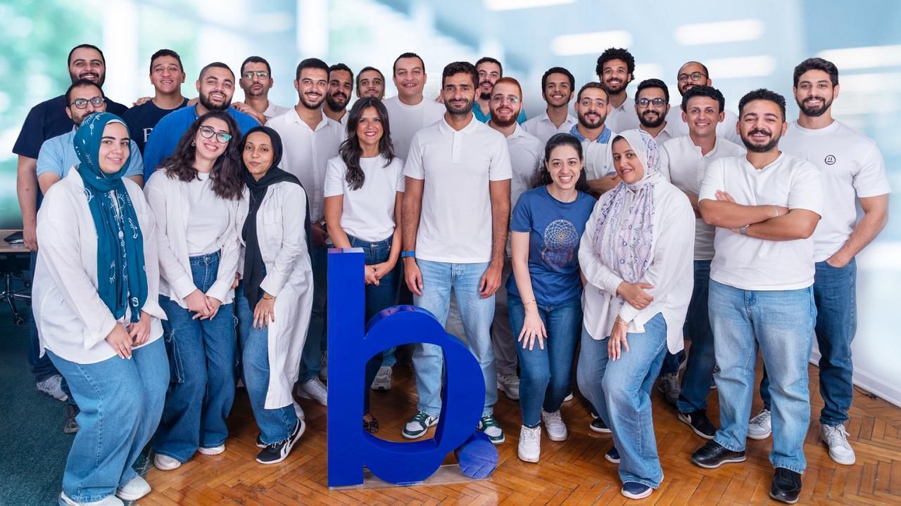 "بلووركس" تحصل على مليون دولار بجولة تمويلية لتطوير حلول إدارة القوى العاملة