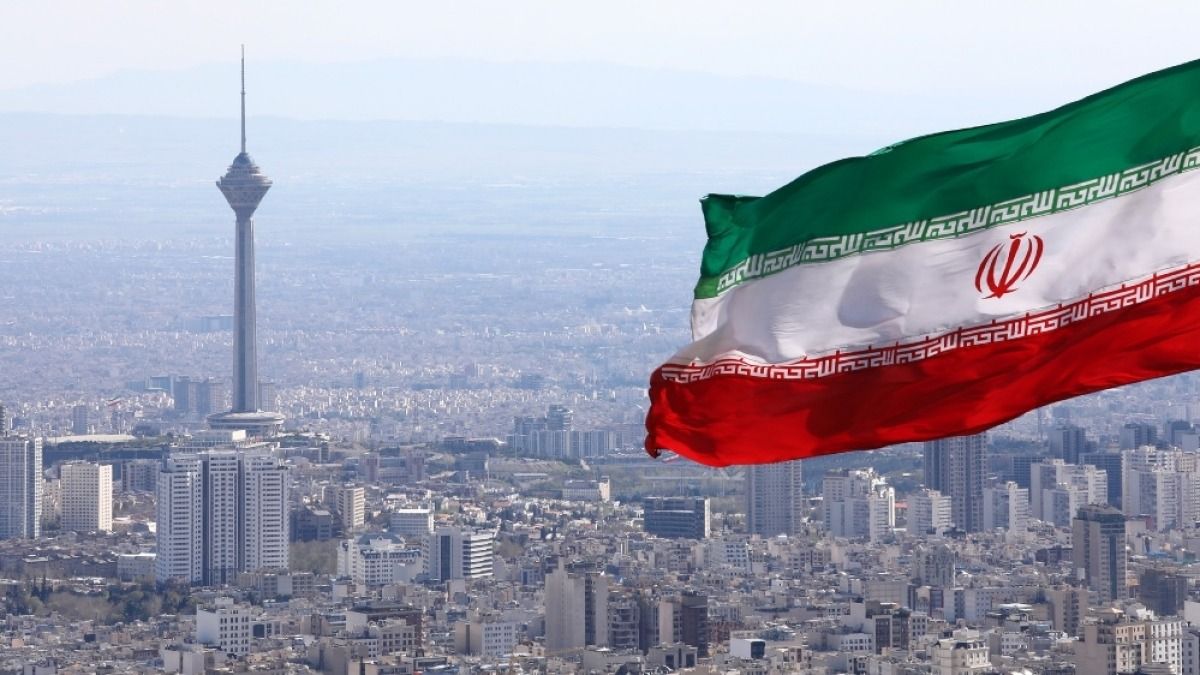 إيران: سنستهدف المصالح المصرفية لأمريكا وإسرائيل في الشرق الأوسط