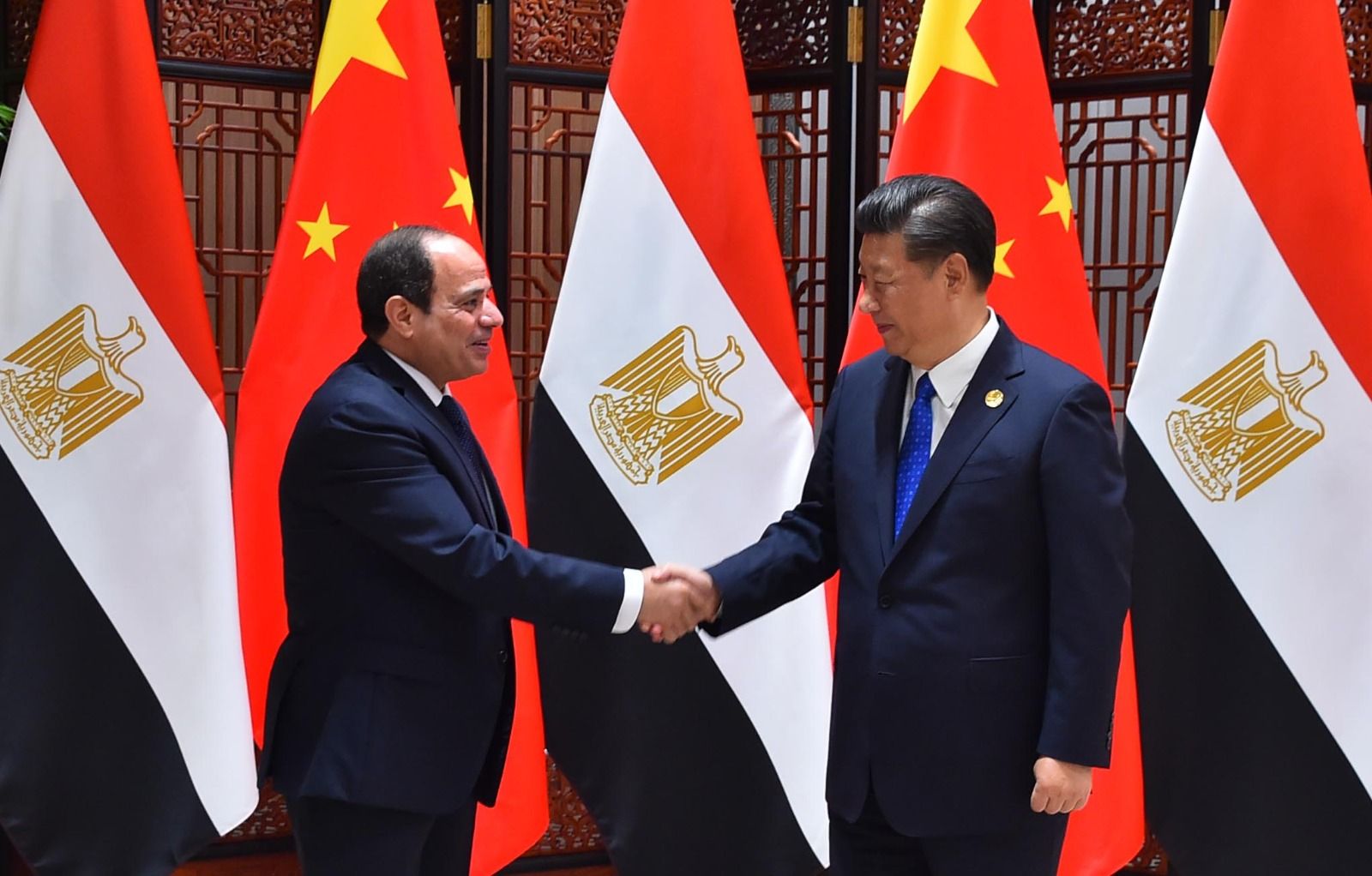 خاص- فرصة "صفر جمارك" مع الصين.. مصر: 85 بئراً جديدة على خريطة الاستكشاف.. قرار جديد في واقعة "جلوبال بارادايم"